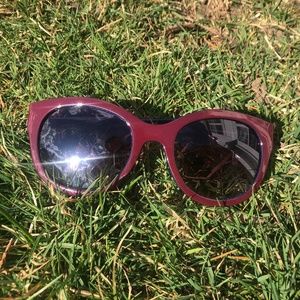 👐Magenta Charming Charlie Sunglasses